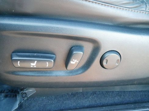 Certified 2023 Lexus GX 460 Luxury w/ Sport Design Package AWD/4WD image 18