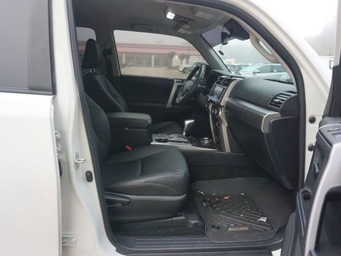Used 2023 Toyota 4Runner TRD Sport w/ Technology Package AWD/4WD image 15