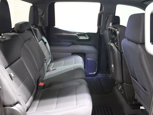 Used 2025 GMC Sierra 1500 Elevation image 30