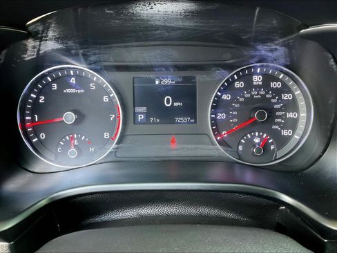 Used 2021 Kia Forte LXS FWD image 12