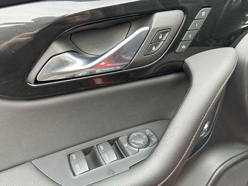 Certified 2023 Chevrolet Blazer RS w/ Driver Confidence II Package image 22