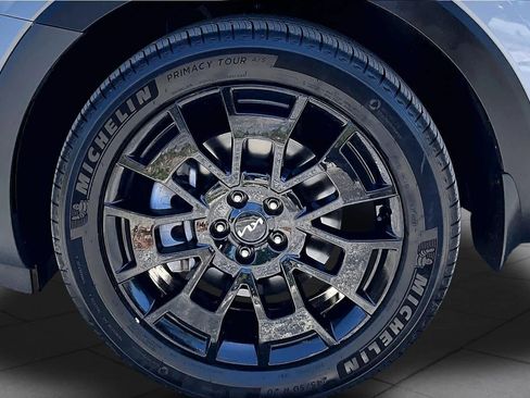 Used 2022 Kia Telluride EX w/ EX Premium Package image 11