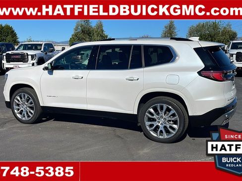Used 2025 GMC Acadia Denali w/ Super Cruise Package image 3