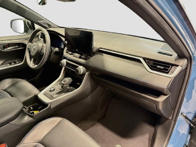 Certified 2023 Toyota RAV4 XSE AWD/4WD image 24