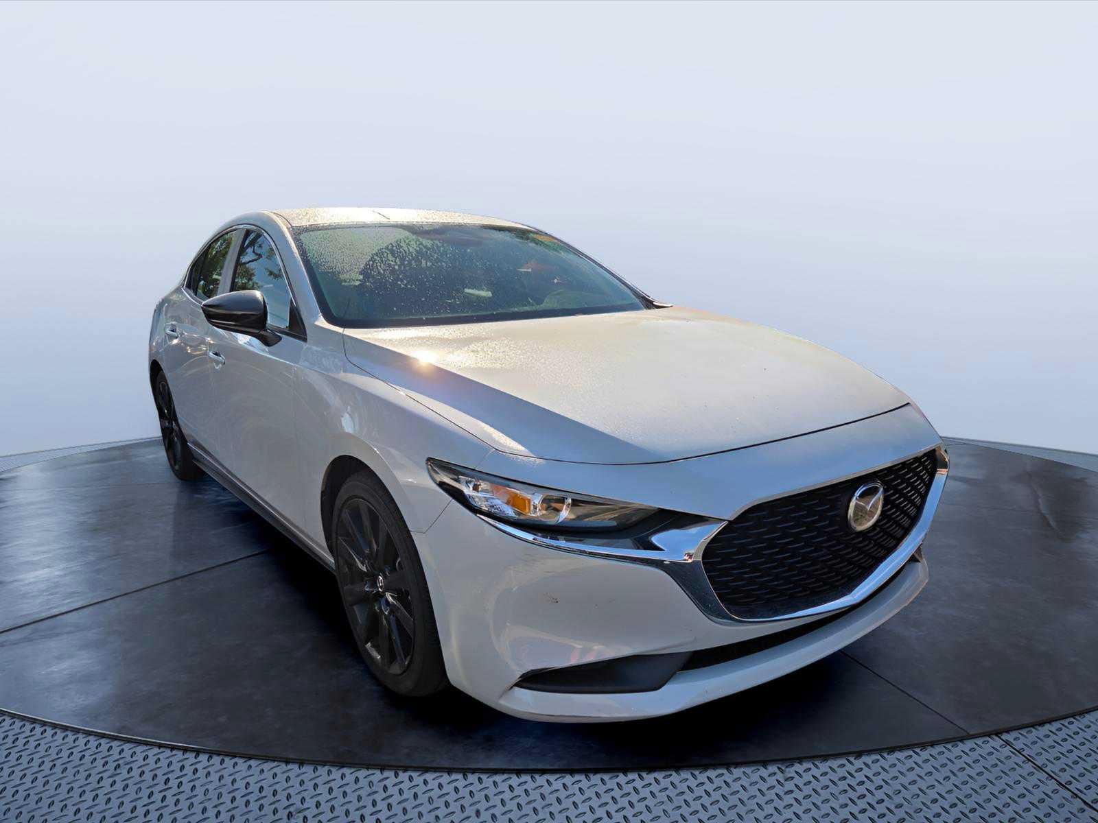 Used 2024 MAZDA MAZDA3 s FWD image 1