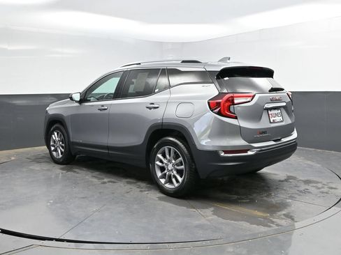 Used 2024 GMC Terrain SLT FWD image 7