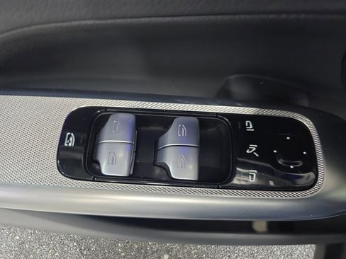 Certified 2023 Mercedes-Benz GLC 300 4MATIC image 24