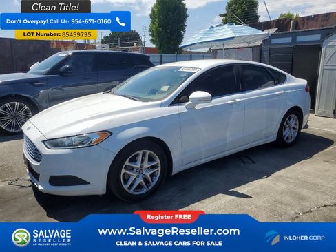 Used 2016 Ford Fusion SE FWD image 1