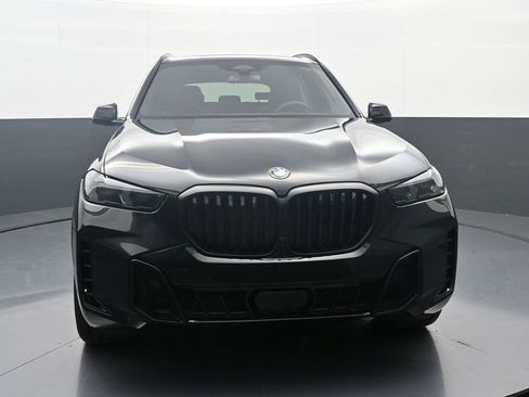 Used 2026 BMW X5 xDrive40i w/ M Sport Package image 2