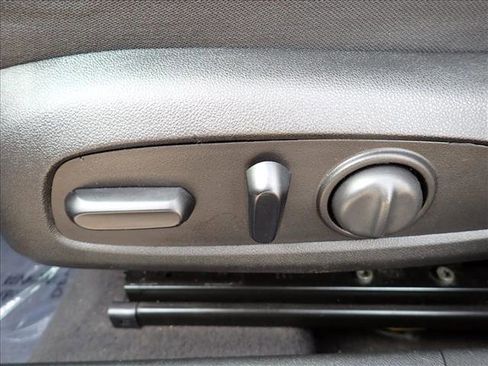 Used 2020 Chevrolet Malibu LT image 10