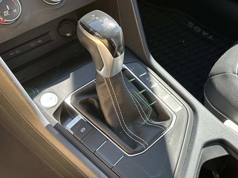 Used 2022 Volkswagen Taos SE image 31