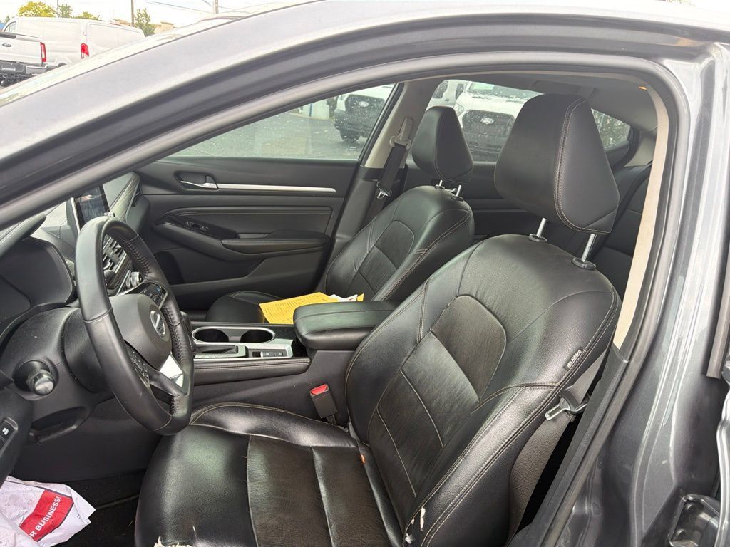 Used 2020 Nissan Altima 2.5 SL FWD image 9