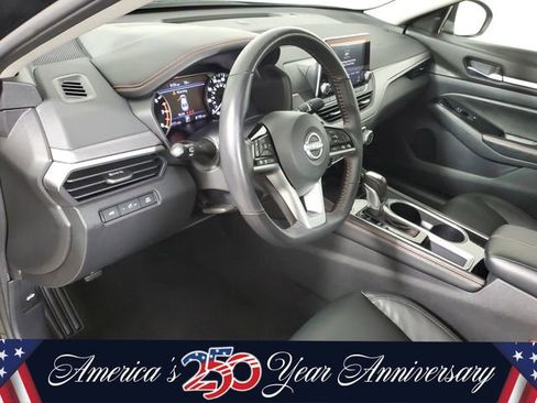 Used 2025 Nissan Altima 2.5 SR FWD image 20