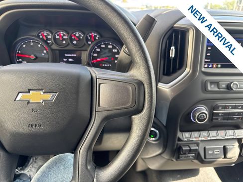 Used 2025 Chevrolet Silverado 2500 Custom w/ Custom Value Package AWD/4WD image 22