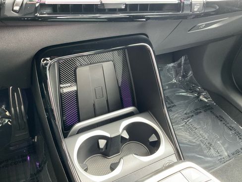 New 2026 BMW X2 xDrive28i w/ Technology Package AWD/4WD image 18