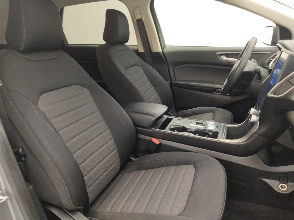 Used 2021 Ford Edge SE FWD image 21