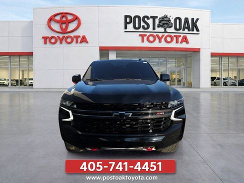 Used 2022 Chevrolet Suburban Z71 w/ Luxury Package AWD/4WD image 11