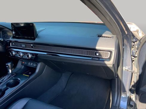 Used 2022 Honda Civic Sport Touring image 19