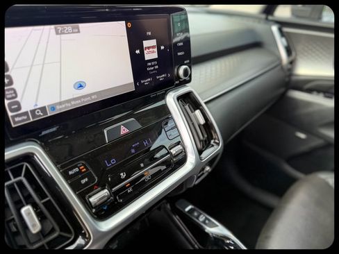 Used 2021 Kia Sorento SX FWD image 30