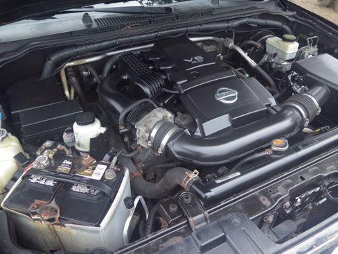 Used 2014 Nissan Frontier SV w/ SV Value Truck Package image 39