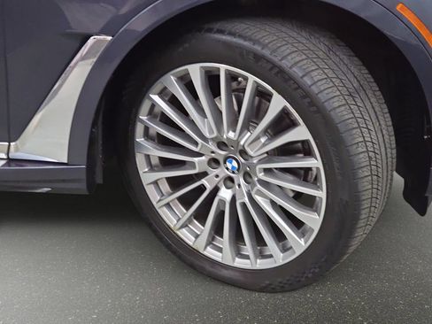 Used 2021 BMW X7 xDrive40i w/ Executive Package AWD/4WD image 35