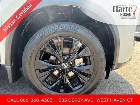 Certified 2023 Nissan Rogue SV w/ SV Premium B Package AWD/4WD image 9