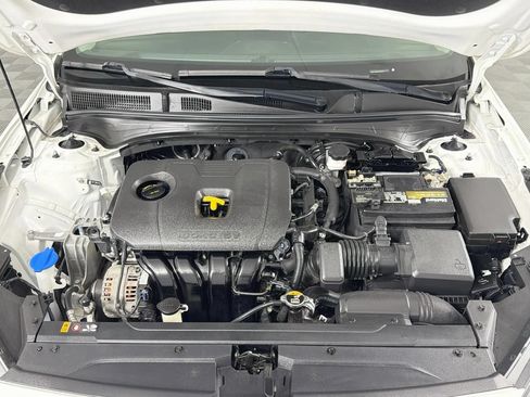 Used 2019 Kia Forte LXS FWD image 38
