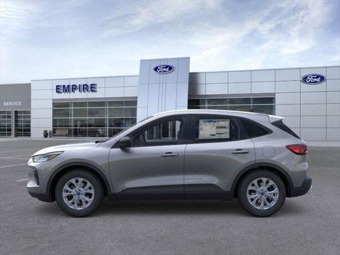 New 2025 Ford Escape Active w/ Cold Weather Package image 3