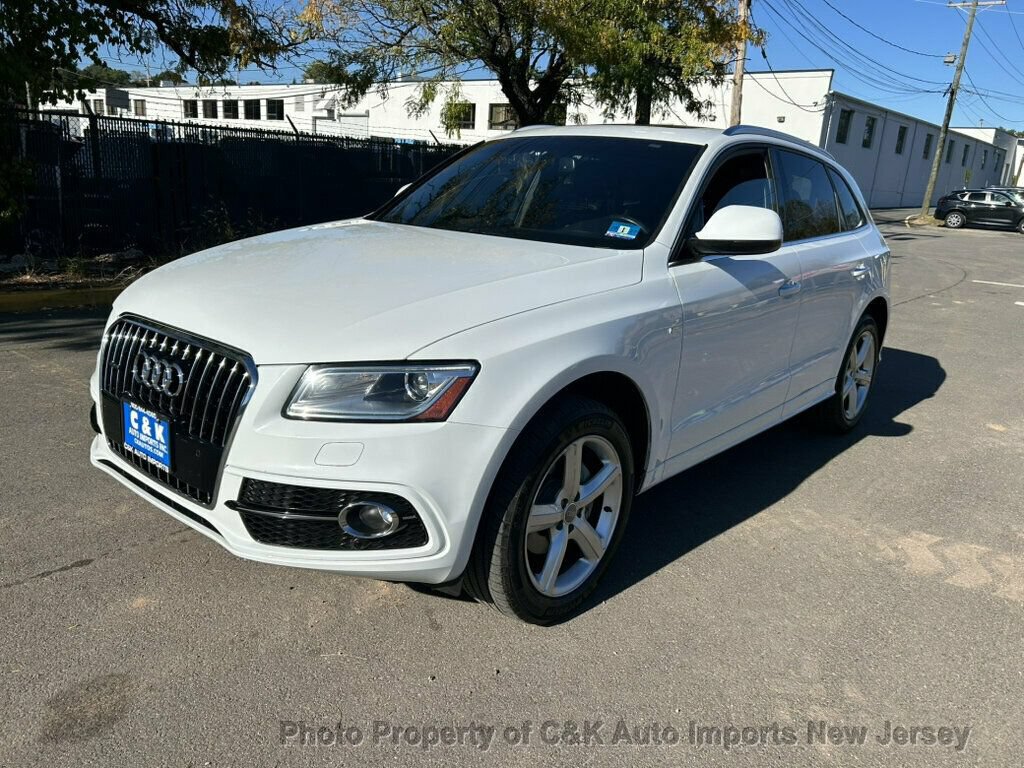 Used 2017 Audi Q5 2.0T Premium Plus w/ Technology Package AWD/4WD image 2