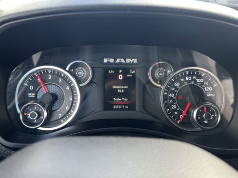 Used 2024 RAM 2500 Big Horn w/ Bed Utility Group image 17