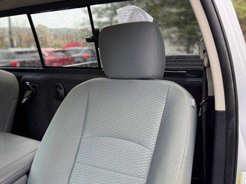 Used 2018 RAM 3500 Tradesman w/ Chrome Appearance Group image 5