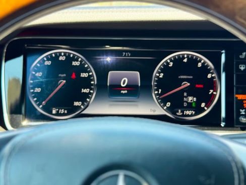 Used 2015 Mercedes-Benz S 550 Sedan image 36
