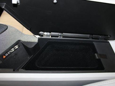 New 2025 Cadillac Optiq Sport 2 image 24