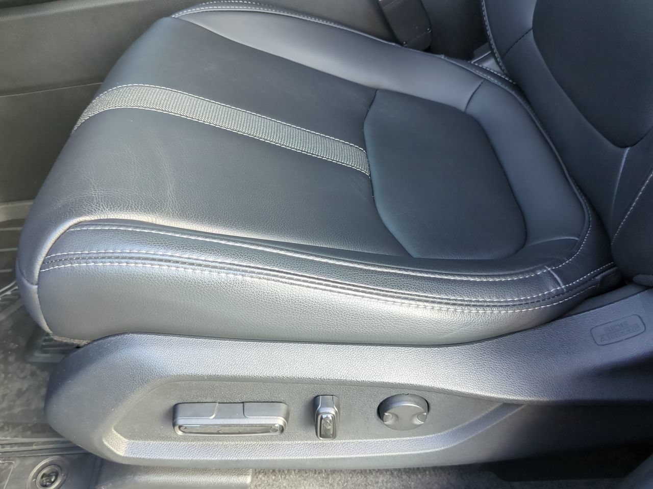 Used 2024 Honda Pilot EX-L image 15