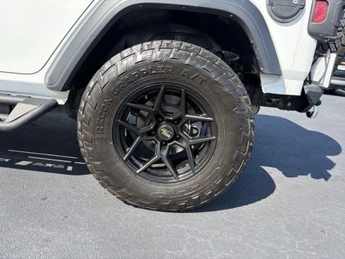 Used 2020 Jeep Wrangler Unlimited Sport S AWD/4WD image 10