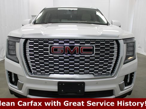 Used 2021 GMC Yukon XL Denali image 2
