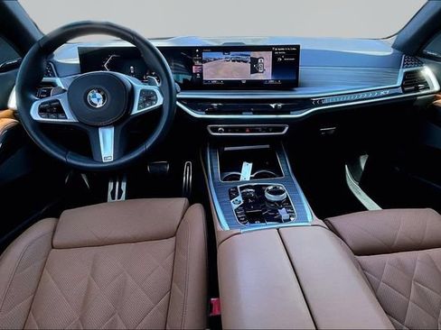 Used 2023 BMW X7 xDrive40i w/ Executive Package AWD/4WD image 15
