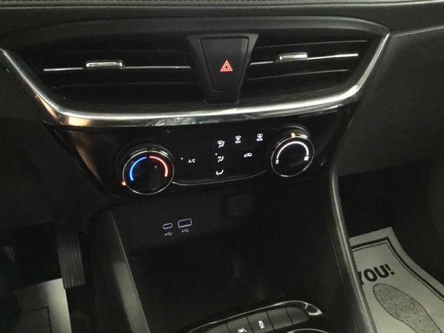 Used 2024 Buick Encore GX Sport Touring AWD/4WD image 27