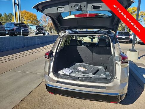 New 2026 Nissan Rogue Platinum w/ Platinum Premium Package image 13