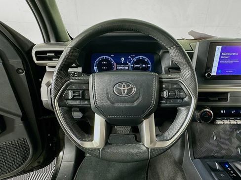 Used 2024 Toyota Tacoma TRD Off-Road image 13