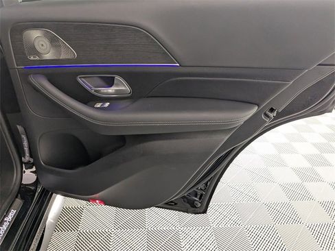 Used 2023 Mercedes-Benz GLE 450 4MATIC image 33