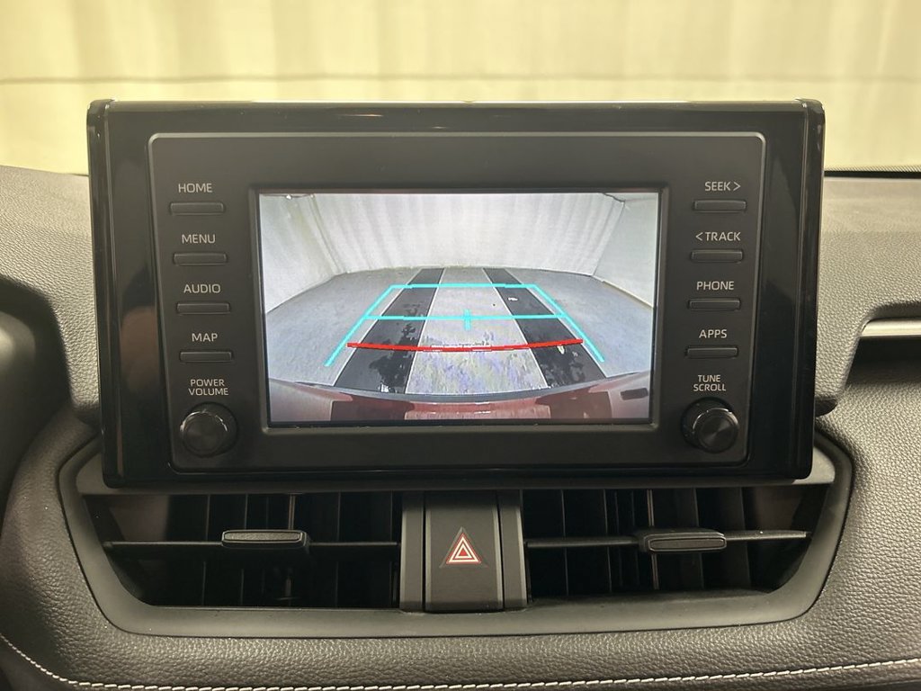 Used 2019 Toyota RAV4 LE w/ All Weather Liner Package AWD/4WD image 15