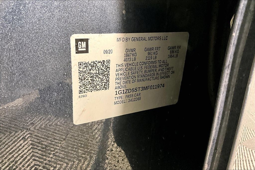 Used 2021 Chevrolet Malibu LT FWD image 32