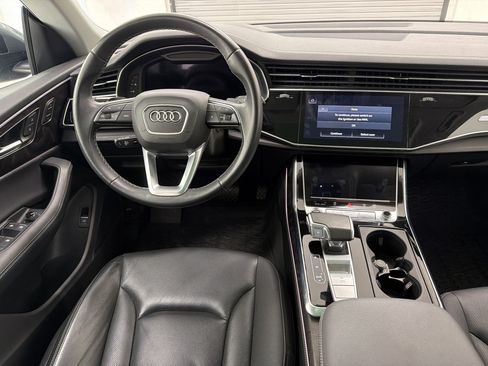 Used 2023 Audi Q8 Prestige AWD/4WD image 28