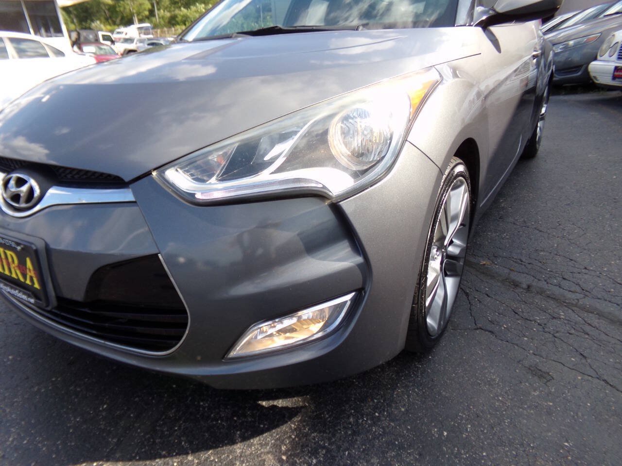 Used 2015 Hyundai Veloster w/ Option Group 03 FWD image 33