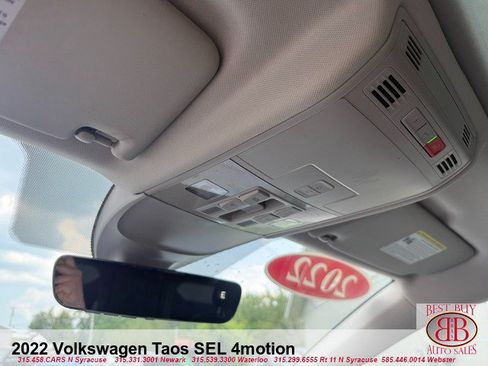 Used 2022 Volkswagen Taos SEL AWD/4WD image 26