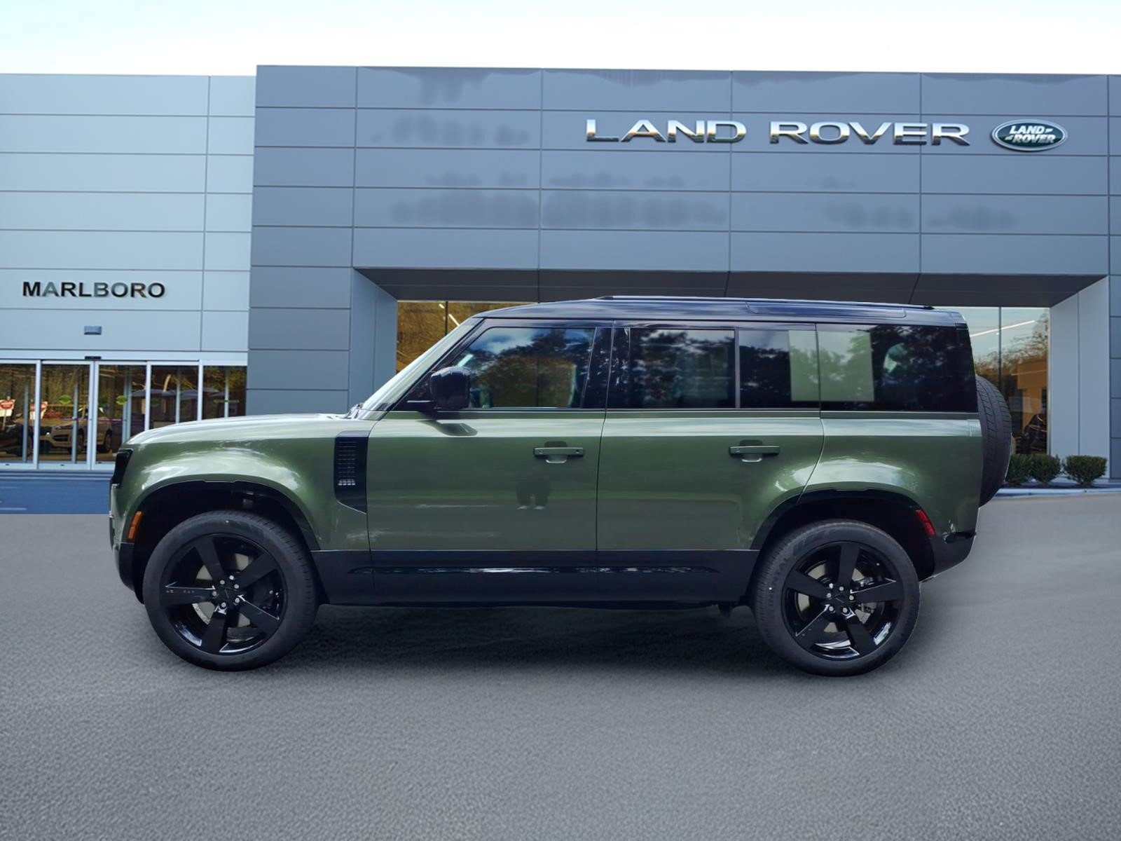 New 2026 Land Rover Defender 110 X-Dynamic SE AWD/4WD image 6