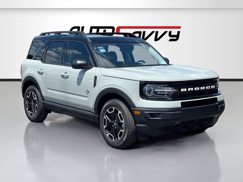 Used 2024 Ford Bronco Sport Outer Banks w/ Tech Package AWD/4WD image 1