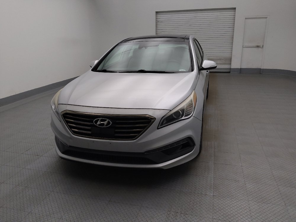 Used 2016 Hyundai Sonata Limited w/ Option Group 05 FWD image 15
