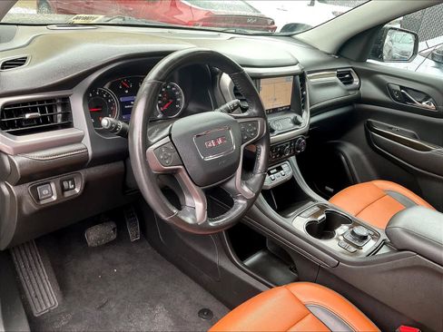 Used 2020 GMC Acadia AT4 w/ LPO, 'HIT The Road' Package image 8